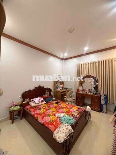 định cư bán nhanh 80m2 , full nội thất , nhà chính chủ