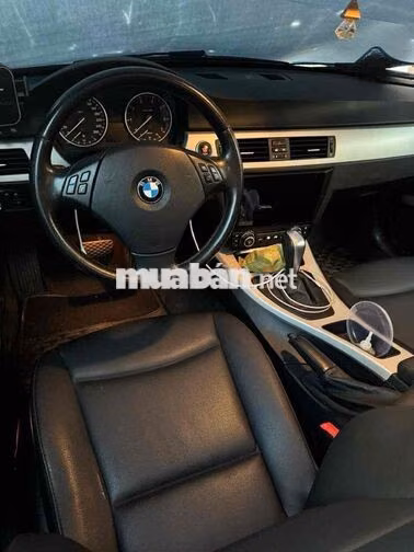 BMW 320i 2009 Xám Tự động