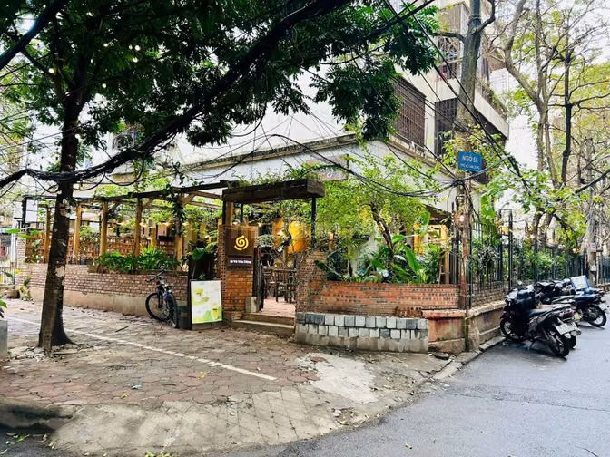 Cho thuê biệt thự sân vườn siêu đẹp 200m x 3 tầng, 2 mặt tiền 8m hottt