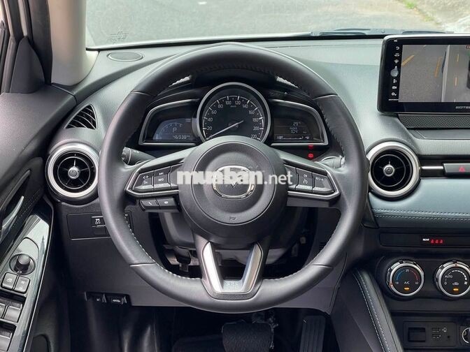 Mazda 2 Sport Luxury 2023 Trắng Tự động 46.000 km