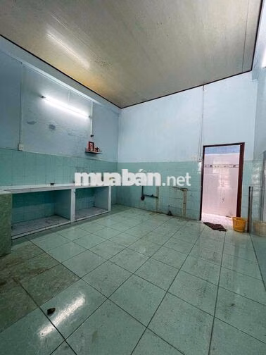 nhà mặt tiền 48m2 khu Tên Lửa view công viên