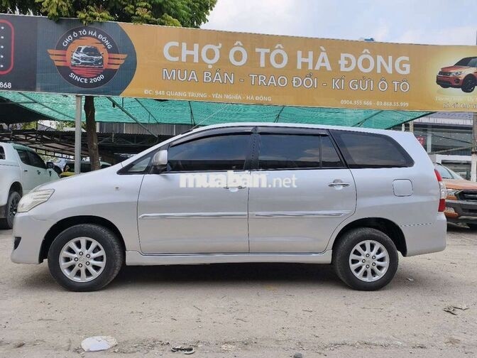 Toyota Innova G 2.0AT 2013 Bạc 120000 km