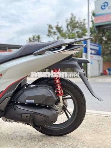 Honda SH 160i ABS 2025 Xám xi măng odo 8.600 km