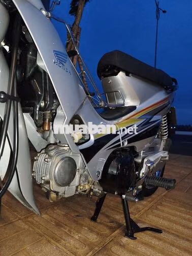 Honda Wave nhỏ 2002 Bạc Zin