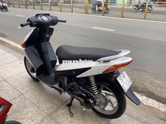 Honda Click 2010 Trắng