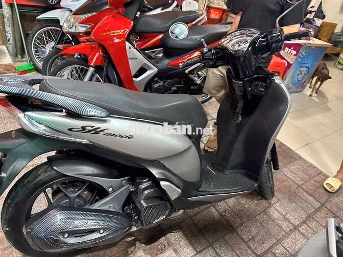 Honda SH Mode 2017 Bạc