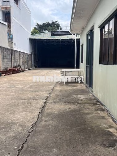 CHO THUÊ XƯỞNG 700M MẶT TIỀN QUỐC LỘ 1K DĨ AN