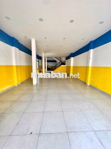 CHO THUÊ NHÀ KINH DOANH 3 TẦNG NGANG 6M MẶT ĐƯỜNG LÊ HỒNG PHONG