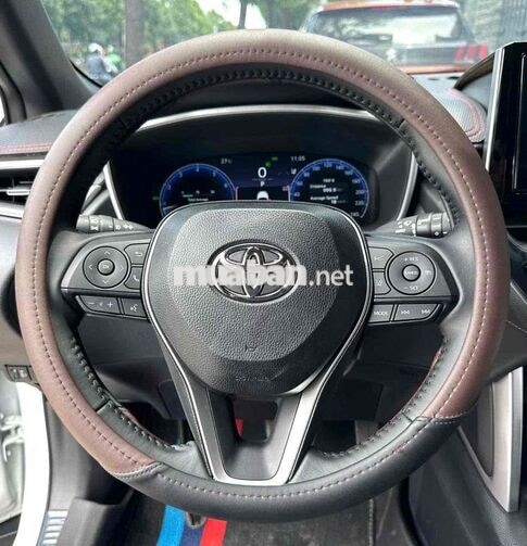 Toyota Corolla Cross 1.8V 2025 Trắng 1.500KM