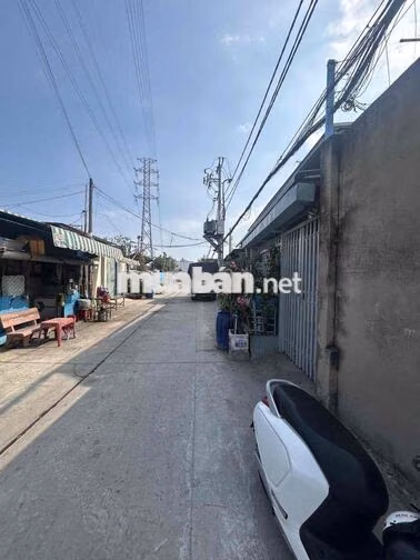 TIN DC KHÔNG GIÃM 3 TỶ, 140m2 HẺM XE TẢI