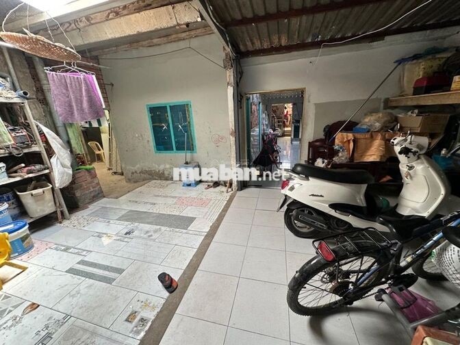 Bán nhà cũ - 210m2 - - đường Linh Đông - hẻm xe hơi tới cửa - ngang 8m
