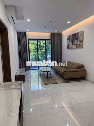 Cho thuê Sky Villa Diamond Celadon City Tân Phú - 160m² Full NT Xe Đậu