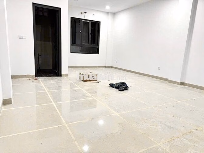 NHÀ KINH DOANH 5 TẦNG - CÓ THANG MÁY - 6 PHÒNG NGỦ
