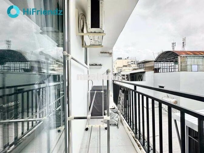 🎉CĂN HỘ 1PN BAN CÔNG FULL NT THANG MÁY NGAY BỜ KÈ TRƯỜNG SA
