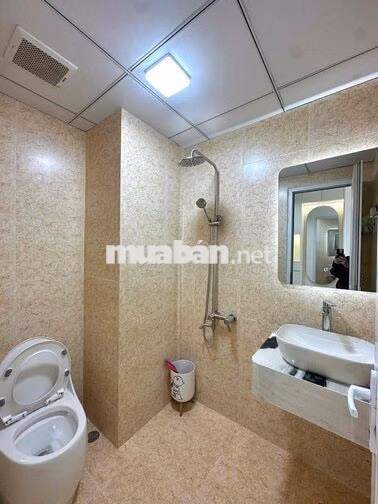 2 Phòng ngủ view trực diện biển Hòn Chồng tầng cao