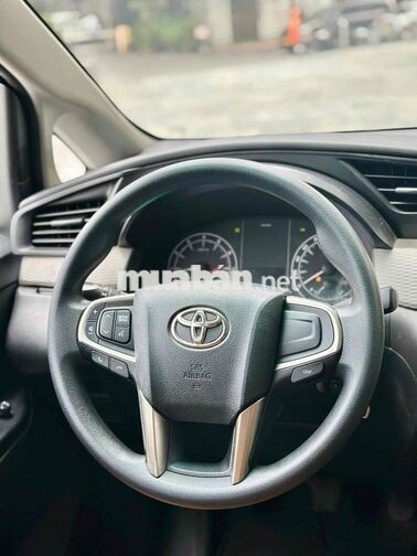 Toyota Innova 2019 Số sàn Bạc