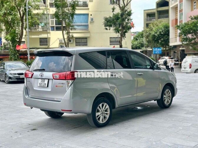 Toyota Innova 2019 Số sàn Bạc
