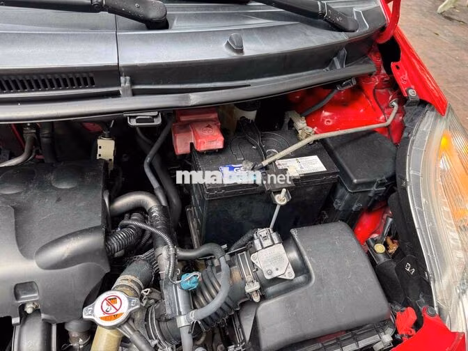 Toyota Yaris 2011 Đỏ