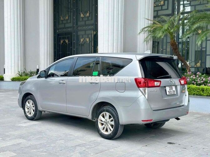 Toyota Innova 2019 Số sàn Bạc