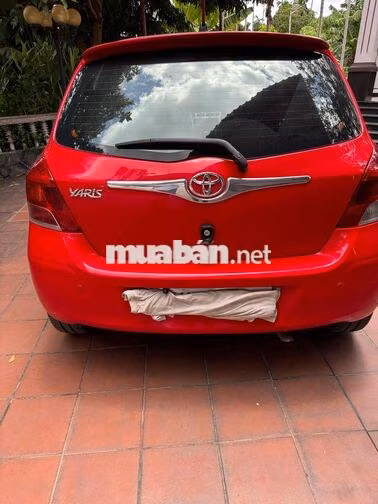 Toyota Yaris 2011 Đỏ