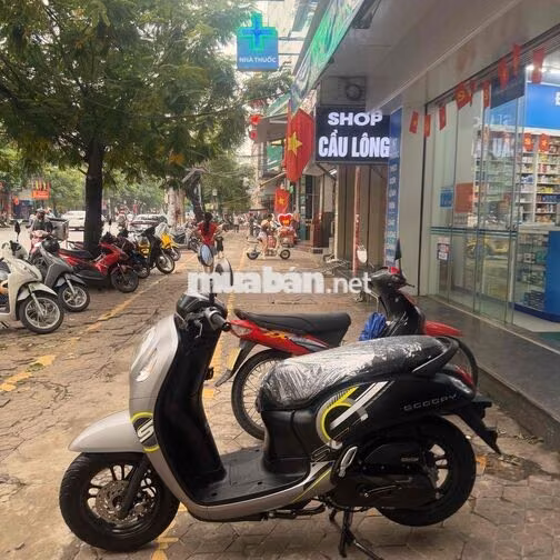 Honda Scoopy 2024 Đen, Bạc Indonesia