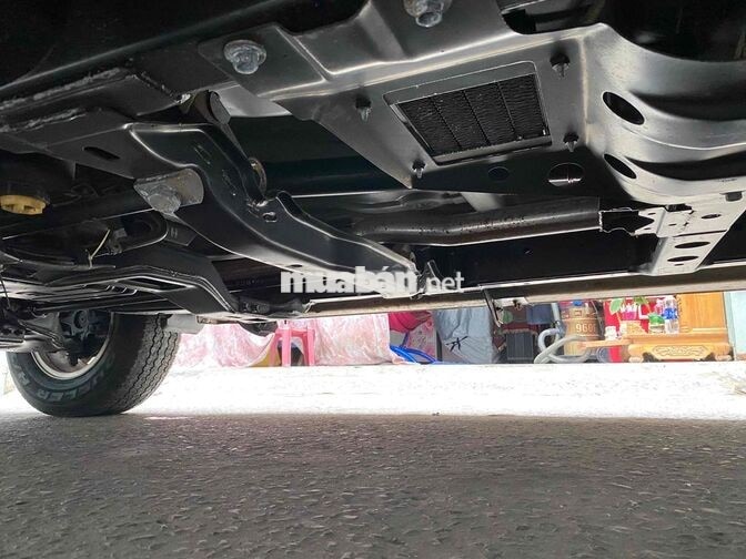 Isuzu D-Max Số tự động Bạc 5 chỗ