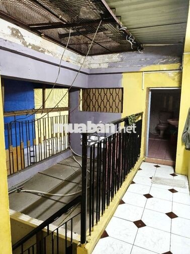 Cho thuê nhà Mặt tiền gần Ngô Quyền,Q5- 4x20- 3p-2w kinh doanh tốt