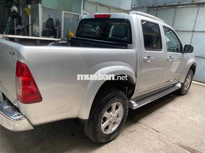 Isuzu D-Max Số tự động Bạc 5 chỗ