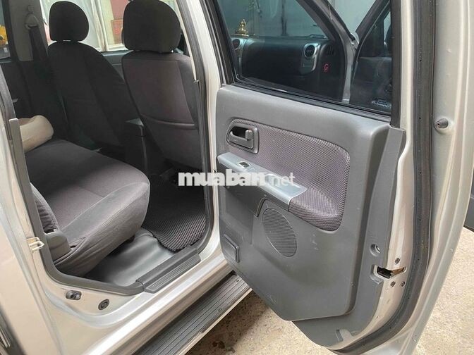 Isuzu D-Max Số tự động Bạc 5 chỗ