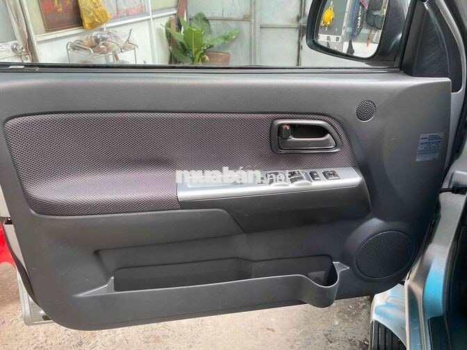 Isuzu D-Max Số tự động Bạc 5 chỗ