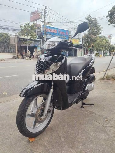 Honda SH Ý Đen