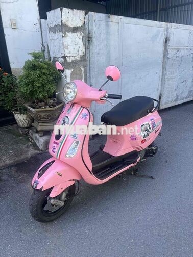 Piaggio Vespa 2012 Hồng