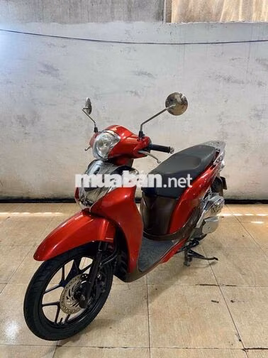 Honda SH Mode Đỏ Thành phố