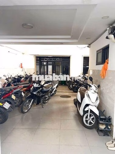 chdv 18p sát trường ĐH. HĐ ký chính chủ 9 năm 