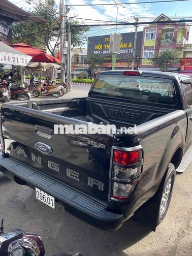 Ford Ranger XLS 2020 Số sàn Đen