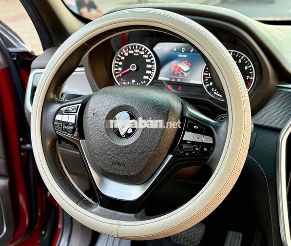 VinFast Lux SA2.0 2019 odo 70.000km