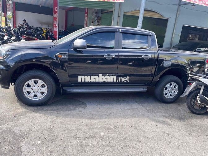 Ford Ranger XLS 2020 Số sàn Đen