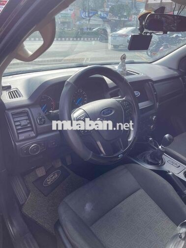 Ford Ranger XLS 2020 Số sàn Đen