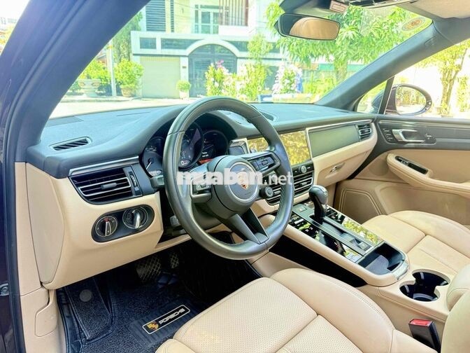 Porsche Macan 2023 Nâu đỏ