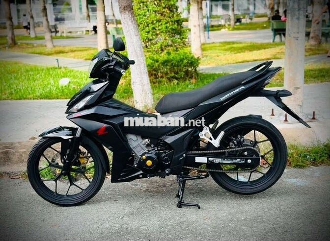 Honda Winner Đen