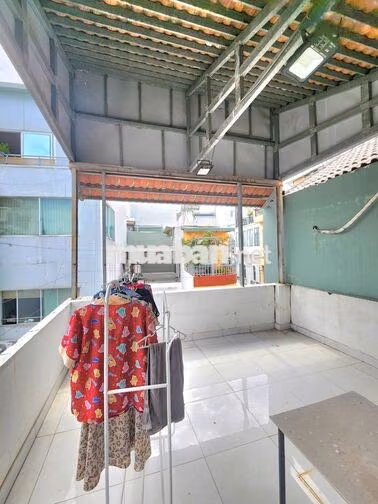 STUDIO BAN CÔNG TRUNG TÂM Q1 GẦN TỪ DŨ+ THANG MÁY + NỘI THẤT NHƯ HÌNH 