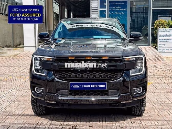 Ford Ranger XLS 4x2 AT 2025 Đen 19.545 km