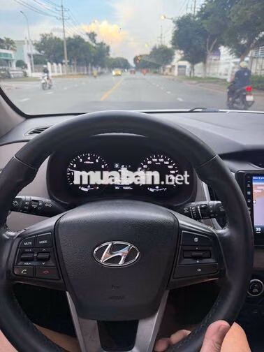Hyundai Creta Trắng Số tự động Nhập khẩu