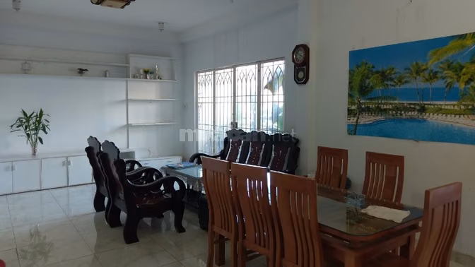 Căn hộ chung cư 114 m2, 3PN view đẹp, giá 9 Triệu/tháng