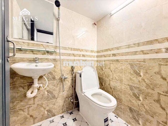 CĂN HỘ MỚI XÂY 5 PHÒNG - CÓ GÁC - 35M2 - NGAY CAO ĐẲNG VOV