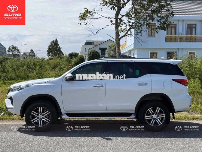 Toyota Fortuner G 4x2 AT 2022 Trắng CHÍNH HÃNG