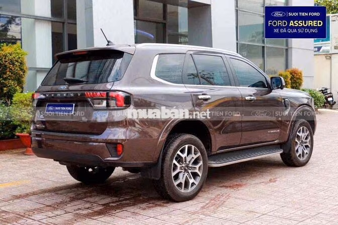 Ford Everest 4x2 2024 Nâu Thái Lan