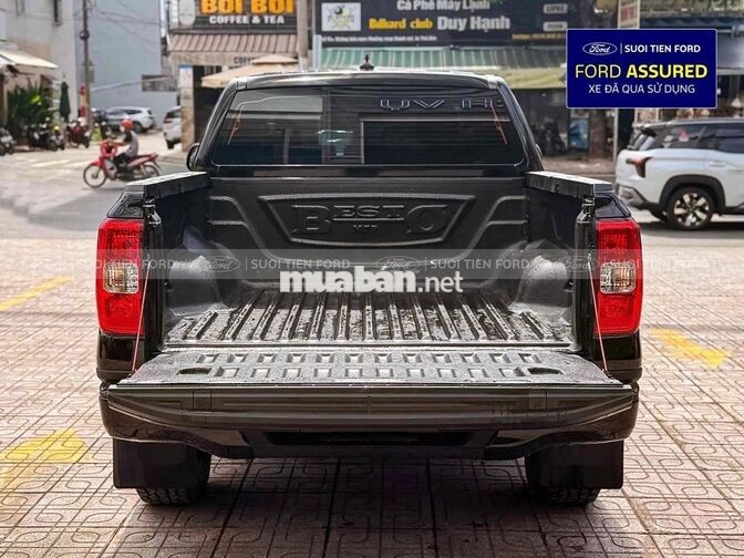 Ford Ranger XLS 4x2 AT 2025 Đen 19.545 km