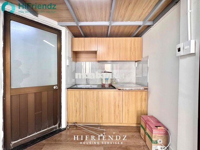 DUPLEX BAN CÔNG GẦN ĐH Y DƯỢC, ĐH SÀI GÒN, ĐH SƯ PHẠM