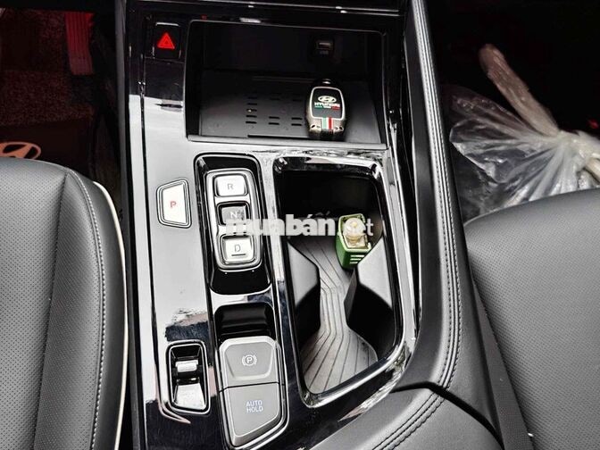 Hyundai Custin 2.0T Cao cấp 2023 một chủ đi lướt